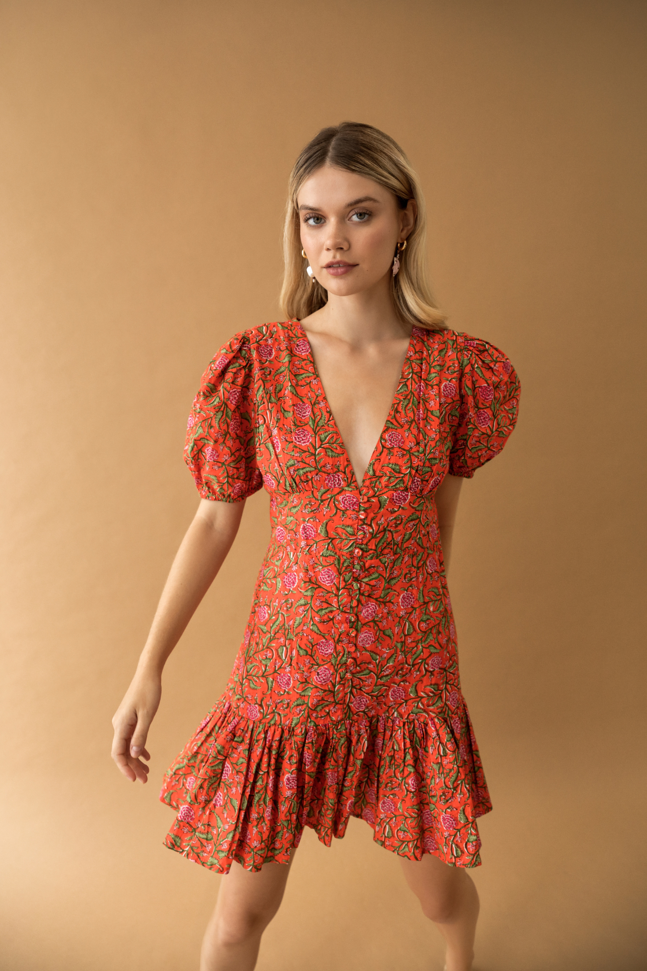 Red short sales frock design