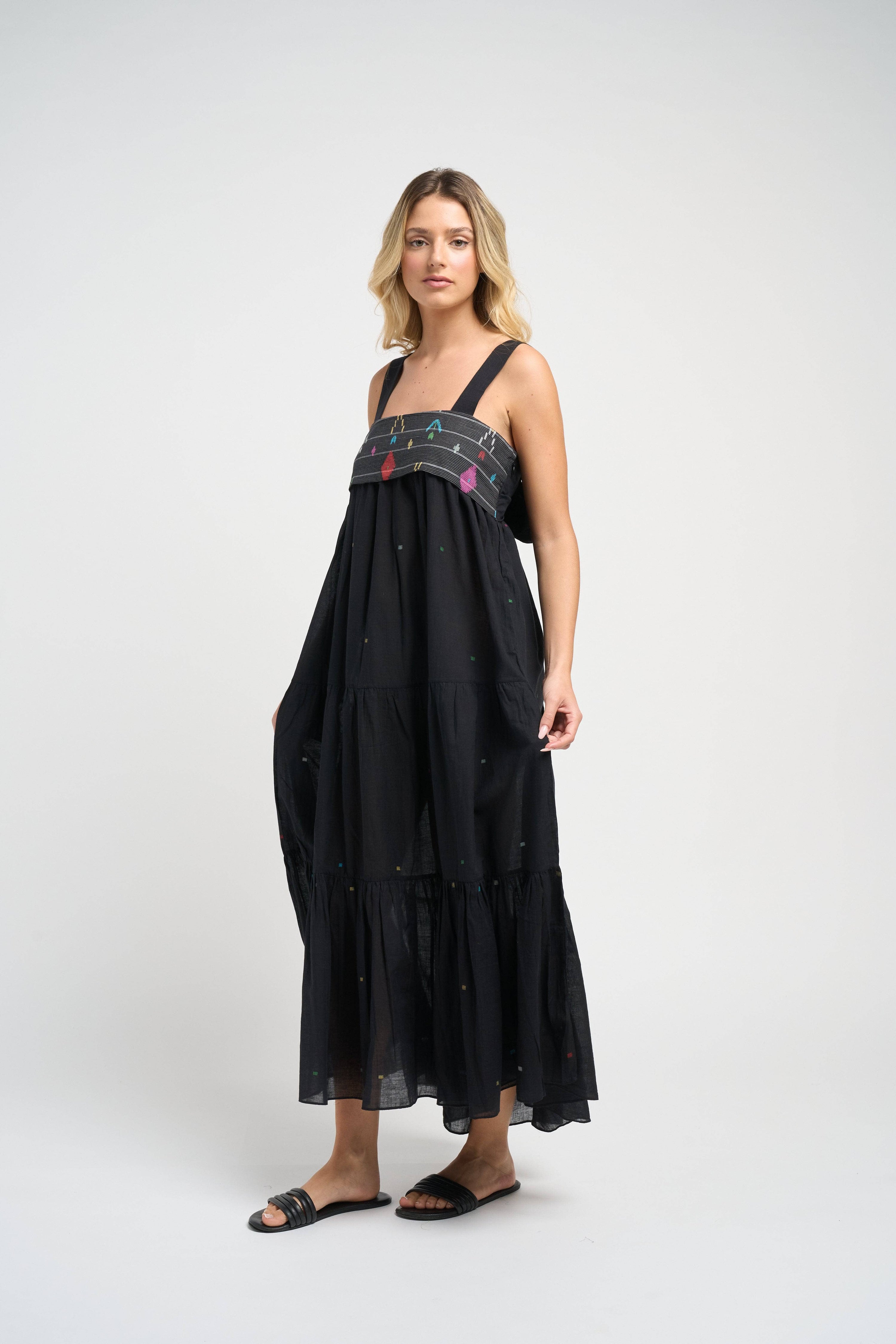 Isabella Jamdani Dress Black