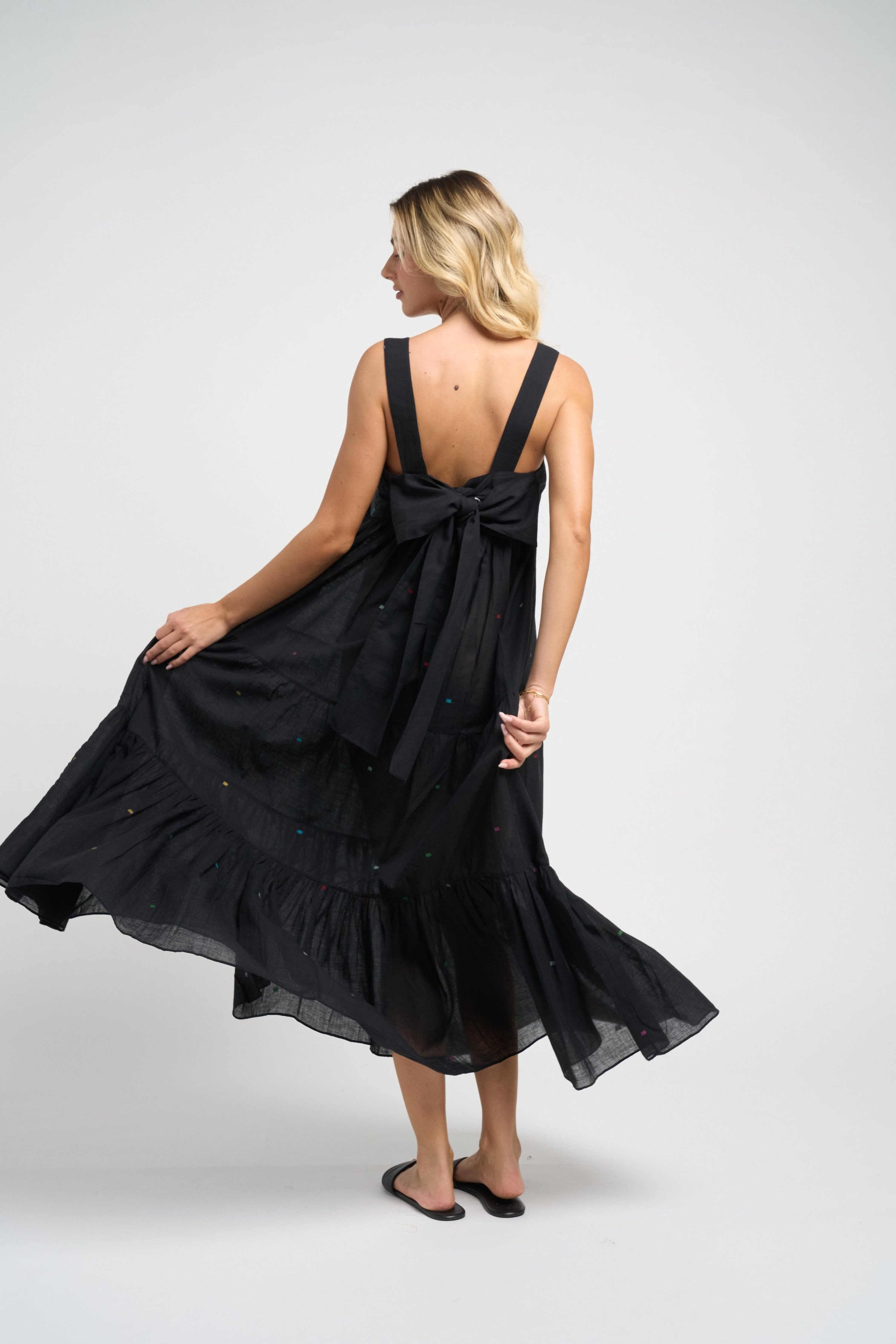Isabella Jamdani Dress Black