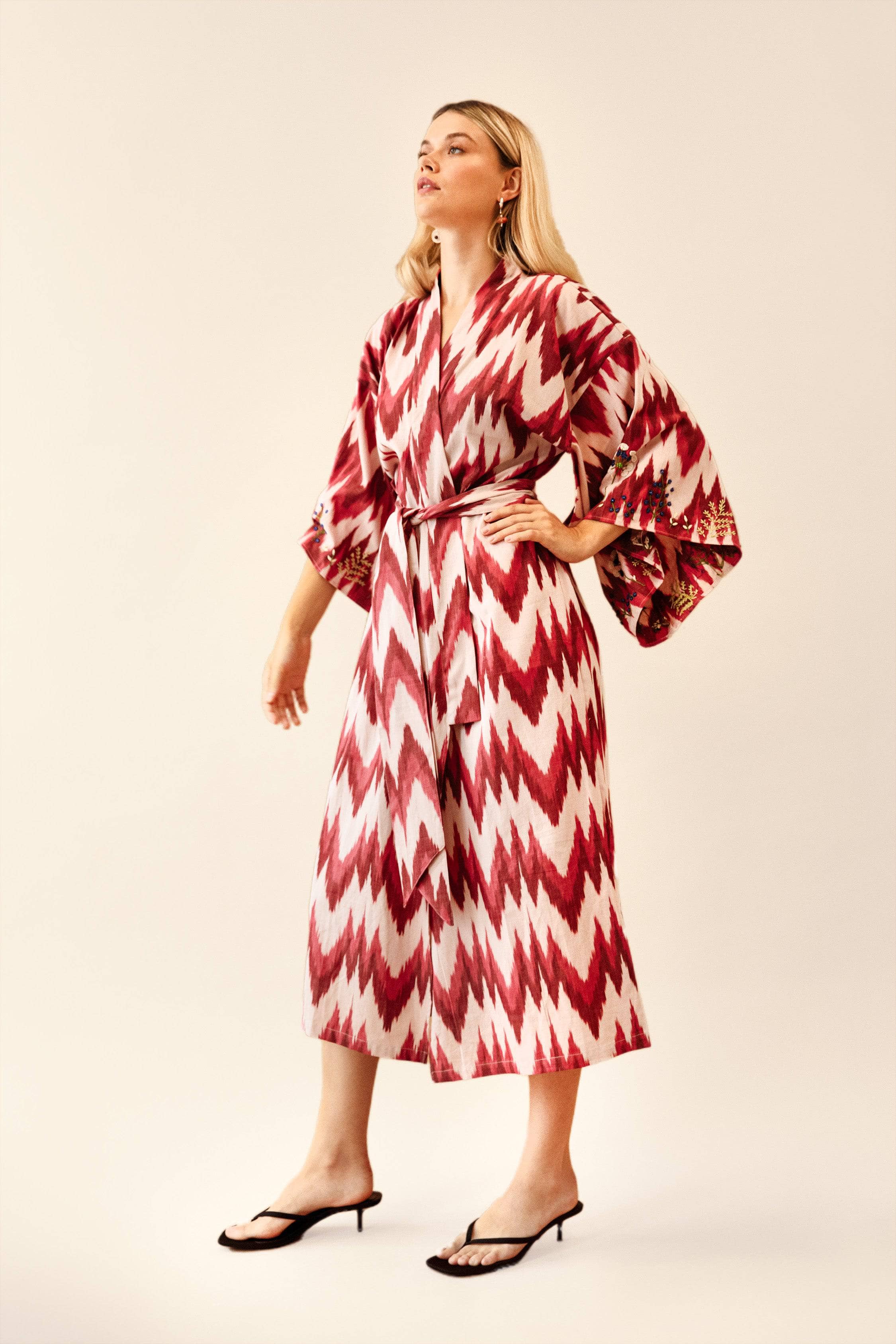 Anisa_Ikat_Kimono_Pink1_eec0c0dd-0a4d-4628-9533-4ddcb9766a6b.jpg