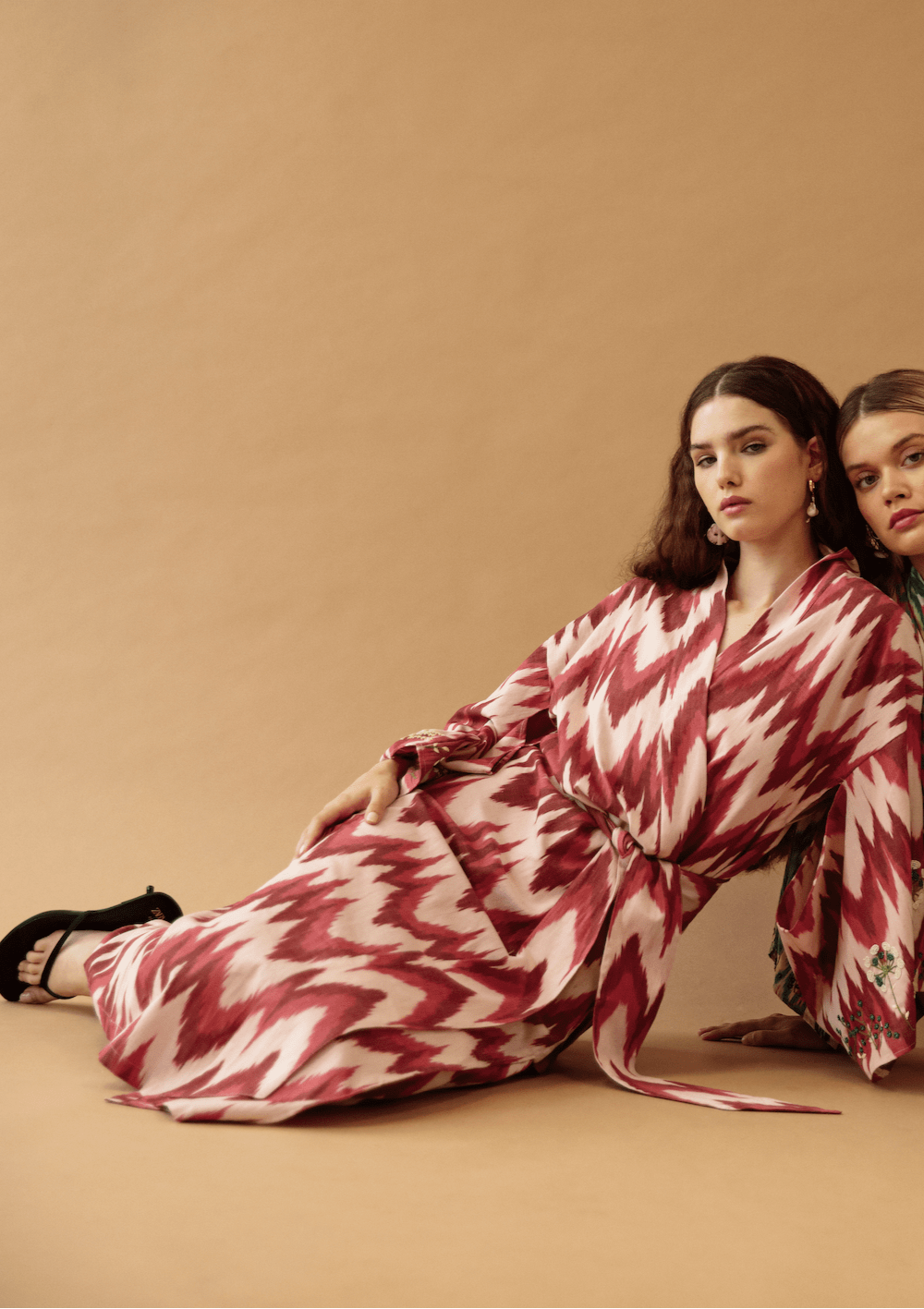 Anisa Ikat Kimono Pink
