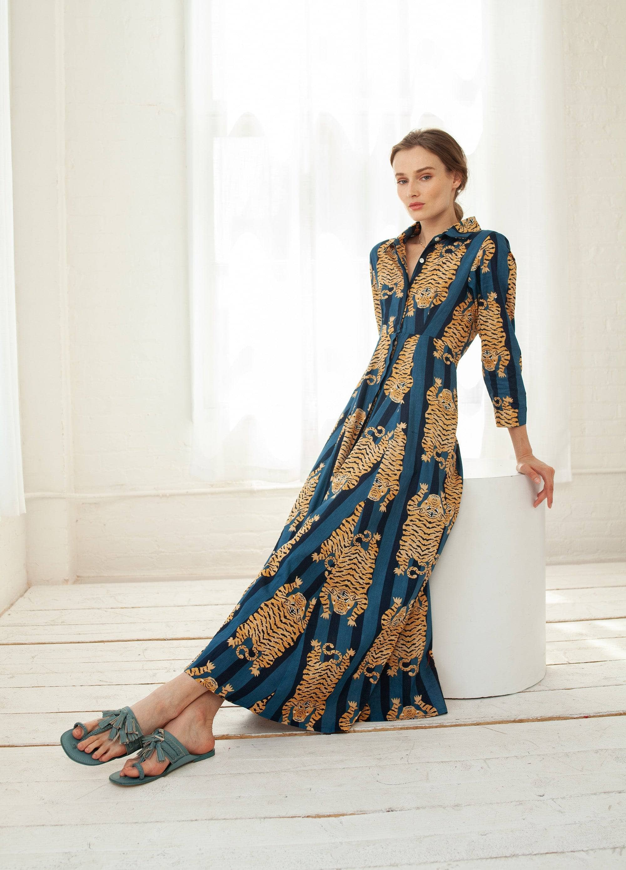 LucianaTibetDressBlue3_deff865f-5bd6-48b2-ac87-136d6e82ee63.jpg