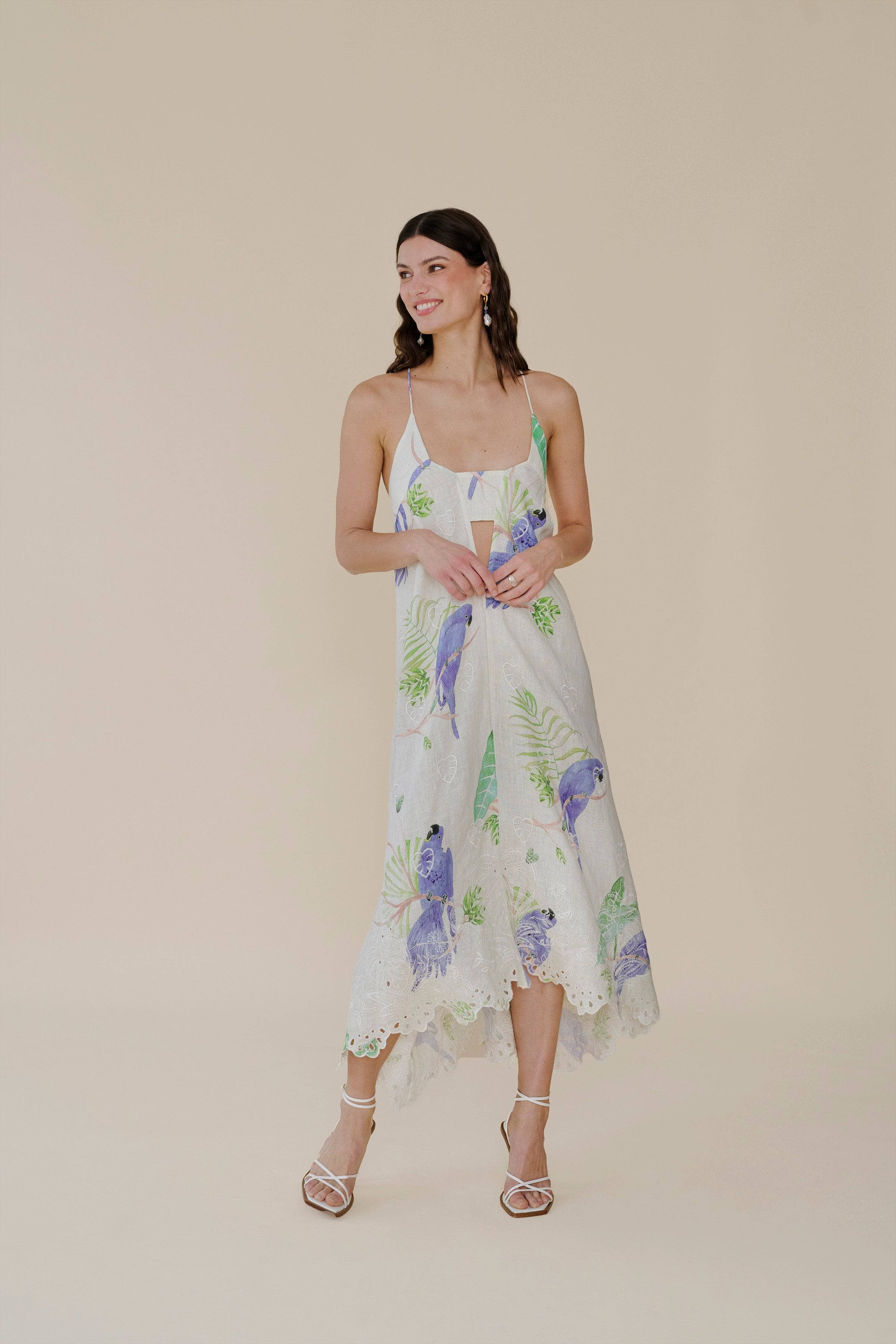PARROT_DRESS_2.jpg